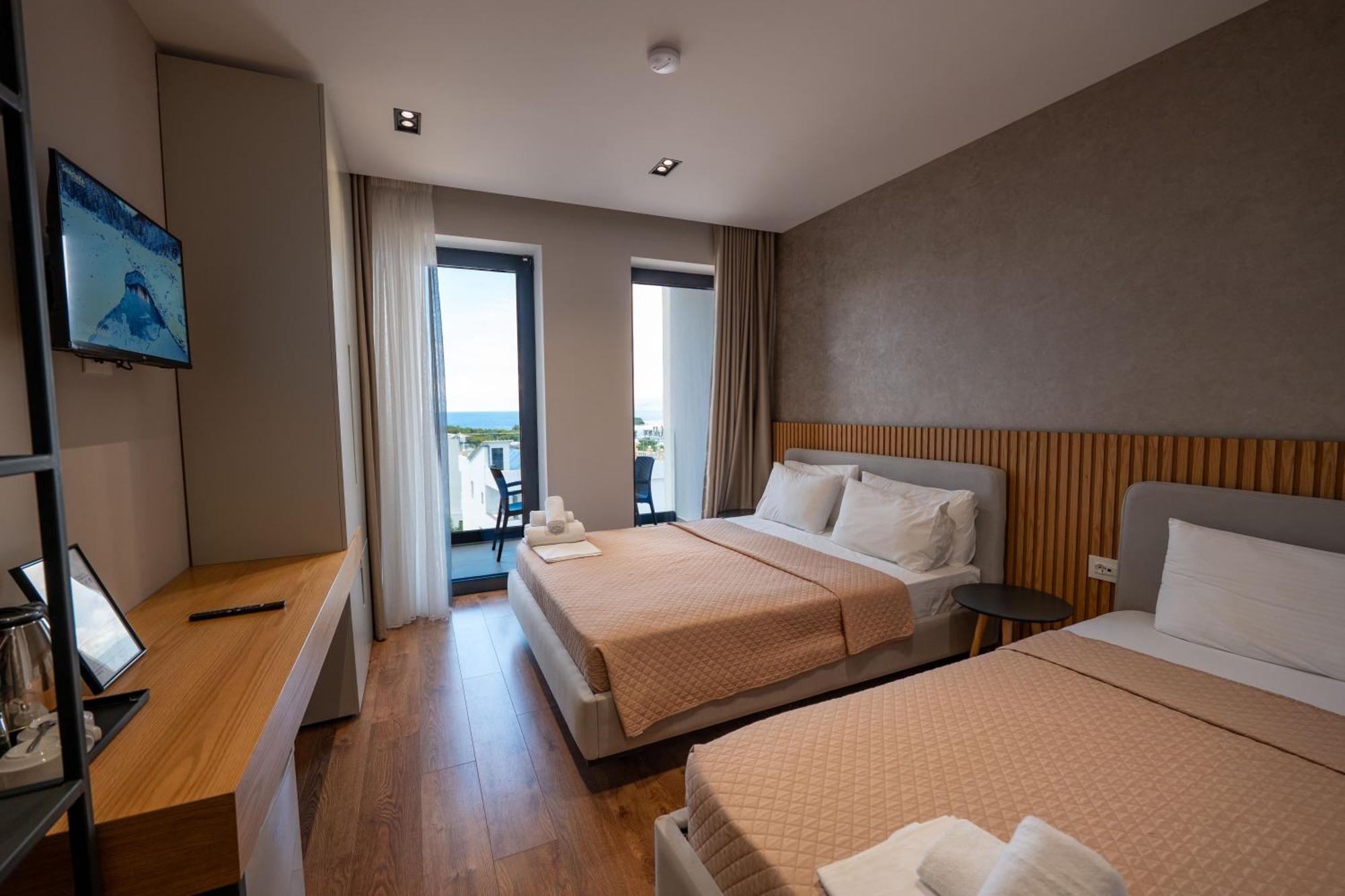 Hotel Ajden By Mira Mare Ksamil Esterno foto
